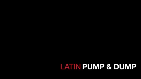DaddyBttm4u hotel fucked again: NY latin boy enjoys the hole