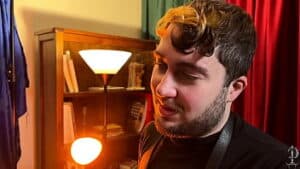 Fui fotografar o twink e ca&iacute_ na rola dele (COMPLETO NO RED)