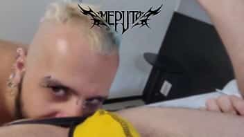 Preview Ursinho dando o rabo no pelo pro macho punk