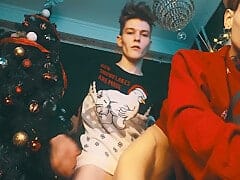 Flagra: Quase Confundi Meu Namorado Com Uma Árvore De Natal! Foda-Se Antes Do Natal no WhatsApp