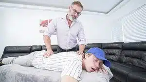 Exclusivo: Massagem Desportiva – Familydick (Completo)